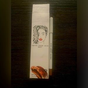 NEW Give Them Lala Beauty lip liner